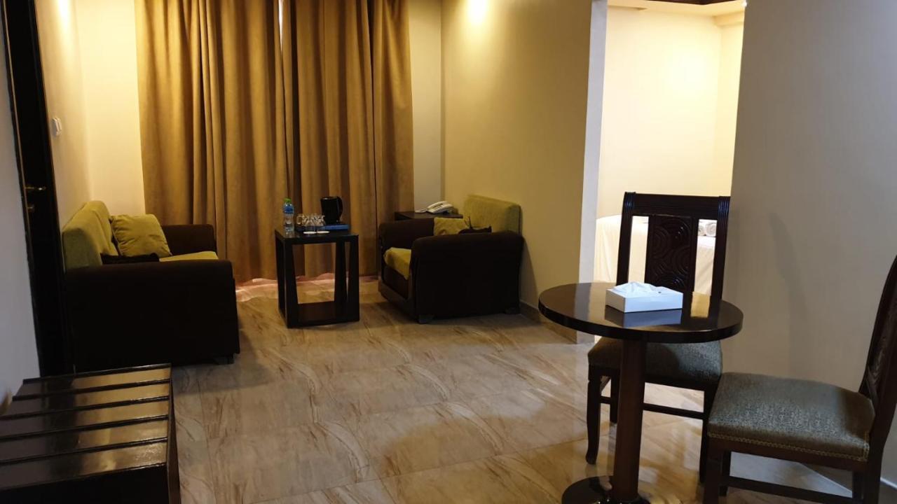 Muscat Horizon Hotel Seeb ภายนอก รูปภาพ
