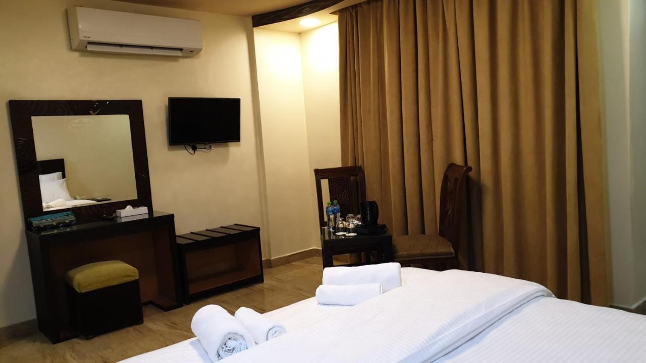Muscat Horizon Hotel Seeb ภายนอก รูปภาพ
